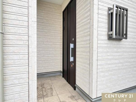  yփ|[`tz
J̓ʂꂸɏołAz̈ꎞuɂ֗łIOoA̉ו̏oX[YɂĂ܂B