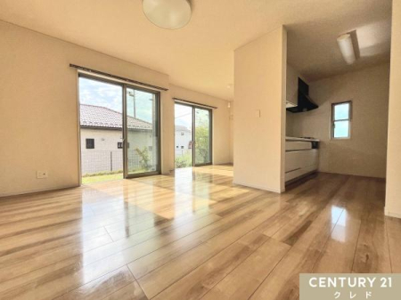 rO yLDK15.5z
i`ȓ͉ƋI΂AԂɓꊴ炵܂B
ΖʃLb`ƃ_CjŐ߂ƎbX[YI