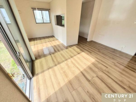 rO yLDK15.5z
쑤ɕԑ傫ȑ炽Ղ̗z݂܂B
ƃtbgɂȂAql邱Ƃł܂B