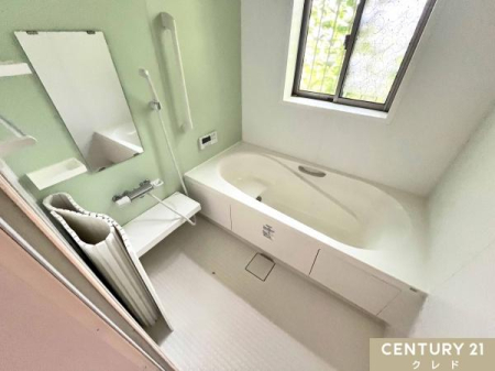  炩ȃO[̃ANZgplSn悢؃^Cv̗B
x`tȂ̂łqlƂ̓SI
gyނƂł܂B