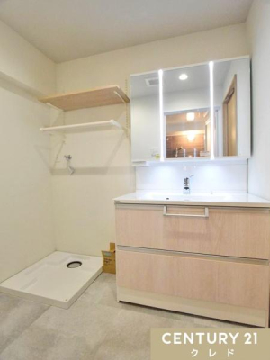 ʑEʏ [Ղ̎OʋtʉϑɐVKB
⑫̃Xy[X܂ł[BׁXpiXbLЕt܂B