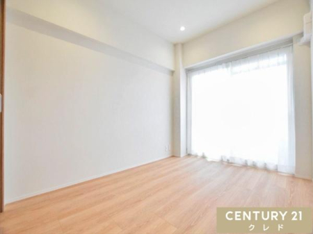 m ym5.5zz
쓌oRj[ɖʂ́A_炩ȗzՂ荷ޖ邢ZԁB
ql̐ɊYȂAgԂłB