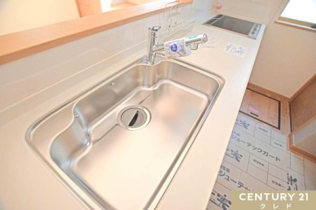 Lb` LXƂVN͐􂢕ՂuƂł܂B
glgV[ɍ킹₷A悢傫̃VN͖̉Ǝ炨ql̏߂Ă̂`T|[g₷傫łB