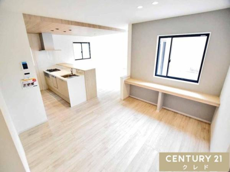 rO yLDK24.5z
JE^[̓rOwKٖDAAC|Ȃǂɂ֗I
Lb`ڂs͂̂łql̏h̗lq܂B