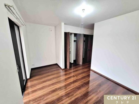 m y1Km7.8z
xbhfXNuĂɂƂ̂邨͂vw̎QɃsb^I
It̎[͈ߗނ珬܂ŐA̕ЕtKI