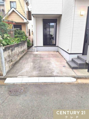 ԏ 1䒓ԉ\ȃJ[Xy[XtI
ււZAdו̐ς݉낵J̓̏oɕ֗B
RN[g~Ŏ~߂₷`łB