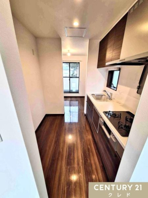 Lb` [LxȃLb`IH⒲Ȃǂڂł܂B
q͎茳ɂLb`łƂۂɂȂ܂B