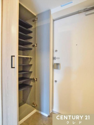  V̍܂łV[Y{bNX͂ƑŠC܂Ƃ߂ĕЕt[͂܂B
֎肪ЕtAAɐSn悢ۂɁB