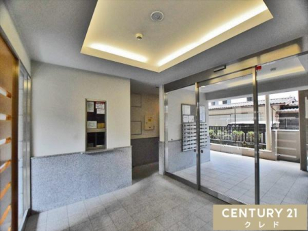 r[ |s͂ĂÂ郍r[B
GgXAr[ȂǋL͂ꂢȏԂۂĂ܂B
AnxmF