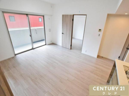 rO yLDK14.4z
ʂɑ݂LDḰA邢ՂƓ鋏Sn̗ǂXy[XB
SrOŗ₷AƑ̉bRɑ݌vB