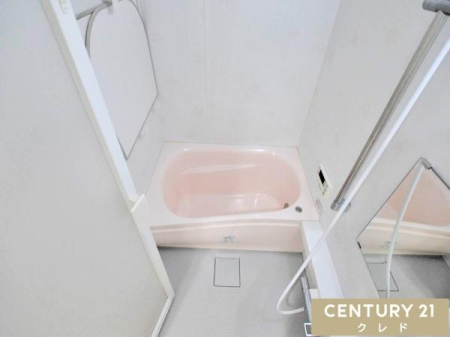  1̔ĂoX^CLӋ`ɁcB
Cɓ̓܂oXICg΁AґȃoX^Cy߂܂B