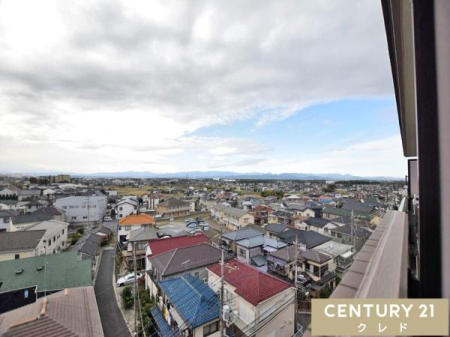 Z˂̒]ʐ^ ŏKȂł͂̊JӂoRj[B
ꂽɂ͐ƐSn悢ɕ܂AƂԂy߂܂B