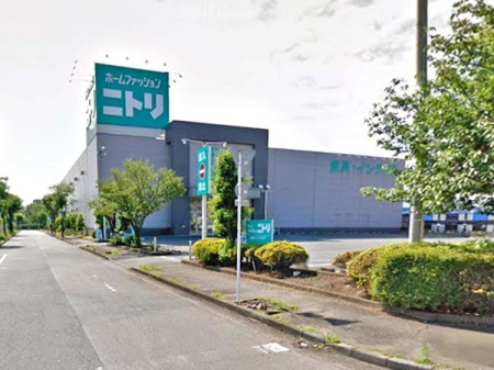 ӊ yz[Z^[zjg߃XF1595m