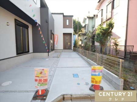 ԏ c2䒓ԉ\I
OʓH͕6.17I
܏HɂȂĂ邽߁AԒʂ肪ȂAԂSłI
qɂ𗧂܂B