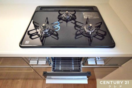 Lb` y3REOz
ZԑтɂٓEH̏₷3^CṽRłB
Ot̃Lb`͂̕܂I