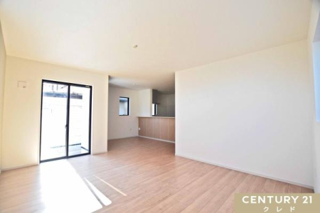 rO yLDK17z
3ʍ̌Ŗ邢ՂƓSn̗ǂԁB
Lb`Ƃ̈̊AƑ̉by݂Ȃ肭낰܂B