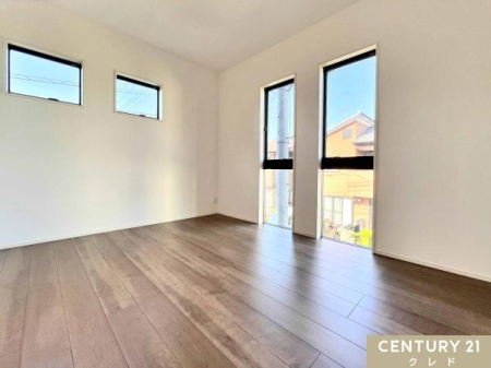 q ym6.5z
xbhƃfXNuĂƂ̂L͎̂qɂsb^I
c̑邭ĴԂo܂B