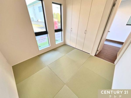 a ya4.5z
Ɨ1K̘a͋}ȗq̋qԁAKȂǎ̃Xy[XƂĂsb^I̂ŏWłԂłB