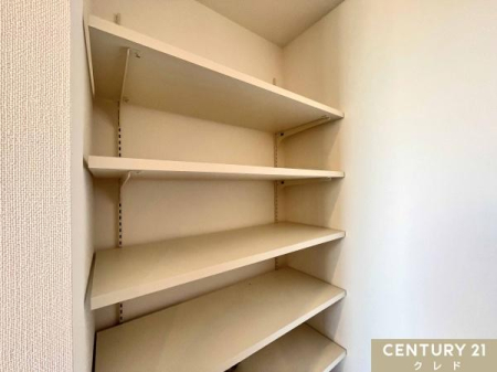  ։ɂ͉It̃V[YN[NݒuB
oꂵ₷ڂŊǗłĕ֗I
Ƒ̌CXbL[ł܂B