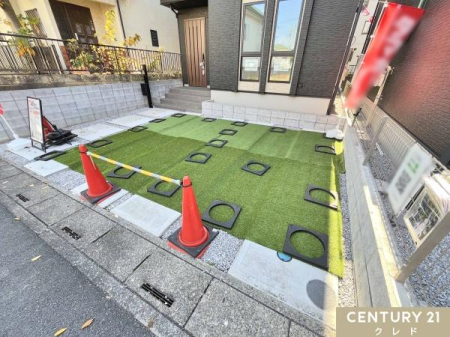 ԏ 2䒓ԉ\łI
I[vO\̒Av[`œoɂX[YłB
OʓH͂Ƃ肠镝6łႢSI