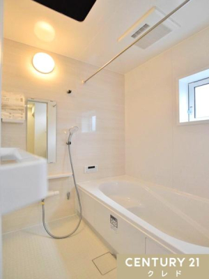 ���� �J�̓���ԕ��̋G�߂����S���Ďg���闁�����C�g�[�����@�ƃ����h���[�p�C�v�t���̃o�X���[���B���󕨂������Ō����悭���������Ƃ��ł��܂��B