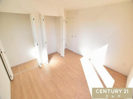 Q ym7.3z
邢z˂Ƒu₩ȕʂ蔲AJӂ邨B
2̎[tŎgǂAQƂĂ肨߂܂B