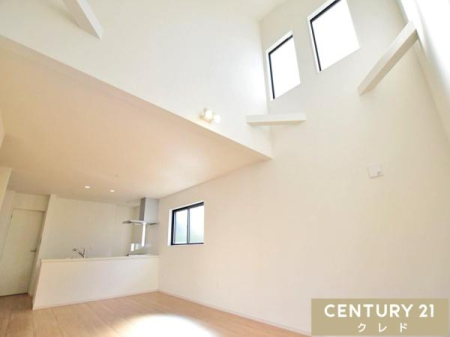 rO yLDK22.9z
rOɂ͊Jӂ鐁tB
Vグ邽тɍLԂ̂Ƃ肪AƑ݂Ȃ̂났̎ԂSn悭o܂B