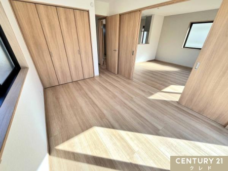 m y1K@m6z
˂JΐLт₩ȃrOƂ̑ԋԁB
LbYXy[Xe[NXy[XAqpȂǑړIɊ􂵂܂B