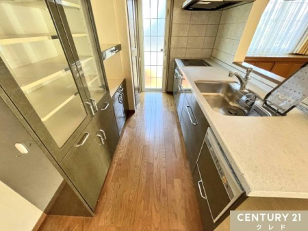 Lb` rOŜnΖʎLb`I
ZT|[gĂAH@IHNbLOq[^[tB
ɂ̓S~oɕ֗ȏB