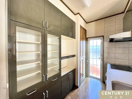 Lb` Lb`wʂɂ͎[͂̂Jbv{[hWĂ܂B
Cɓ̂MAƓdȂǃXbLƃLCɎ[ł܂B