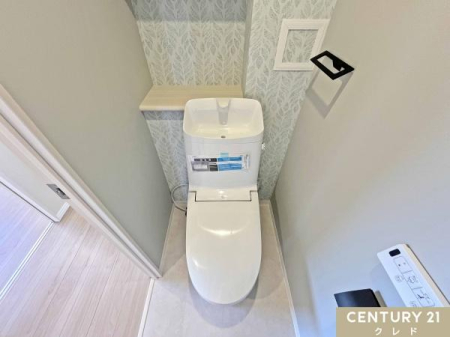 �g�C�� �u�₩�ȃ��[�t���̃N���X����ۓI�Ȑ������̂���g�C���ɐV�K�����B�w�ʂɂ͎��[�ɕ֗��ȒI���������Ă���A�g�C���b�g�y�[�p�[�⏬�����������萮���ł��܂��B