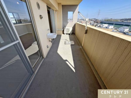 �o���R�j�[ ����߂��Ɋ�����A�z����ǍD�ȍL�X�o���R�j�[�B����Ɗ������X���b�v�V���N���������A�K�[�f�j���O�̐�����A���|���Ȃǂɑ劈��B���s���������Ղ肠��A���󕨂��C�����悭�����܂��B