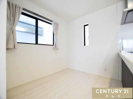 rO yLDK16.3z
Lb`ƃ_CjŐ߂AH̎󂯓nЕtAbX[YIu₩ȕʂ蔲A₩ȊۂĂ܂B