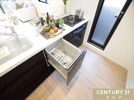 �L�b�`�� �y�r���g�C���H��@�z
�����ō��Z�x�̐�܂ɂ�鍂����򂪂ł���u�H��@�v �􂤂Ɠ����ɏ��ۂ��ł���̂ŁA���Ƒ��Ɉ��S���Ă�������񋟂ł��܂��B