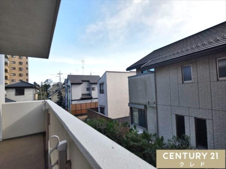 �Z�˂���̒��]�ʐ^ ���Z�܂�����L�X�Ƃ�����𒭂߂邱�Ƃ��ł��܂��B
�Ǝ���׋��̍��Ԃɂ��A���z�̓����������Ȃ��烊�t���b�V���ł����Ԃł��B