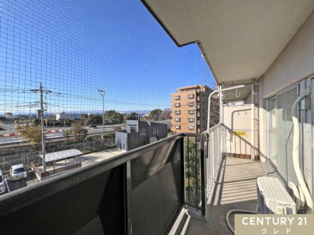 �Z�˂���̒��]�ʐ^ �o���R�j�[����̒��]�ł��B
���ꂽ���ɂ͐󂪍L����A�S�n�悢���ɕ�܂�Ȃ���A�������Ƃ������Ԃ����߂������������܂��B