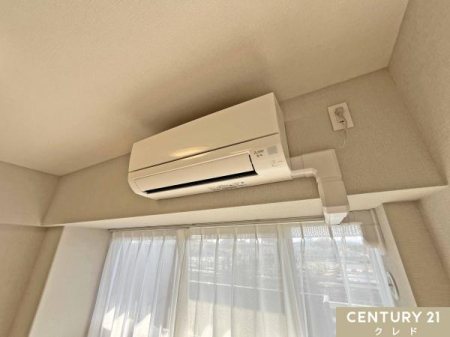 ���̑� ���r���O�ɂ̓G�A�R���ݒu�ς݁B�Ă͗������~�͒g�����A1�N��ʂ��ĉ��K�ɉ߂����܂��B�w����p��}������̂��������|�C���g�ł��B