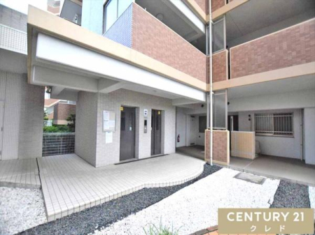 ̑p Gx[^[܂B
Z܂̊K܂ŃGx[^[gp邱Ƃł܂B̎ア┃ȂR̉ו^ԂƂȂǂɂ͏d󂵂܂ˁB