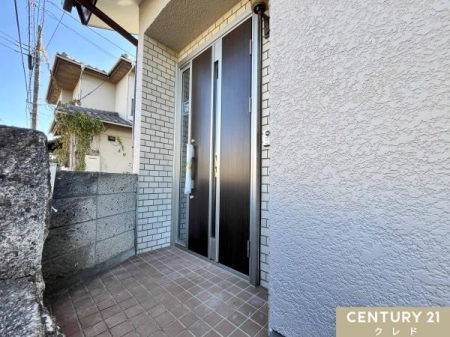 ���� ���փ|�[�`�t���ŉJ�̓����ʂꂸ�ɏo����ł��A��z�̈ꎞ�u���ɂ��֗��ł��I�O�o����A��̉ו��̏o��������X���[�Y�ɂ��Ă���܂��B