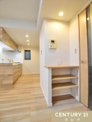 ���[ �ؖڒ��̒I���������ȃI�[�v�����[�B�����̎��[�I�ɂ́A���C�ɓ���̎G����J�S���g�����u��������[�v���������߁B�R���Z���g�����ŁA������Ƃ����Ɠd��u���̂ɂ��d�󂵂܂��B