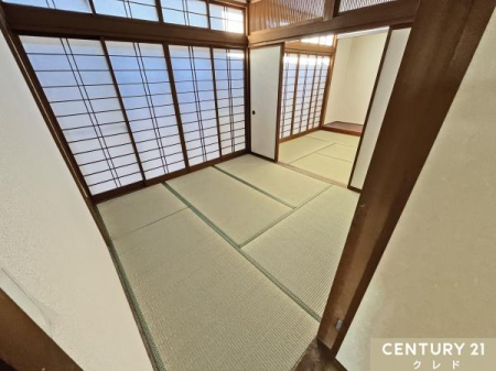 �a�� �y����6���a���z
�אڂ����a���ƍ��킹�čL�X12���̋�ԂƂ��Ă��g���āA�g������ǍD�I
���낮�X�y�[�X�A�q�ԂȂǏ_��Ɏg���܂��B