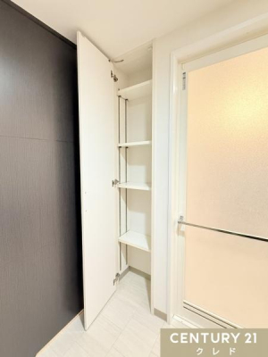 [ ylɁz
^I܁AXLPApiȂǂ𐮗AXy[XLp܂BXbLƂۂAg₷␴o܂B[Hv邱ƂŁA|ȒPɂȂ܂B