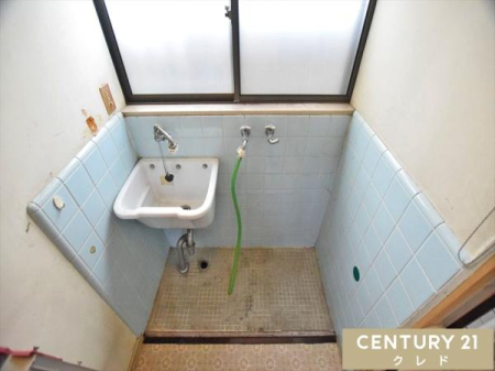 ���ʑ�E���ʏ� ����@�u��̉��Ɉʒu������ʑ�́A�Y������u���􂢂Ɏg�p�ł��܂��B
������̐��ʑ�Ɨp�r�𕪂����邽�߁A�g�x�x�̍ۂ̍��G������ł��܂��B