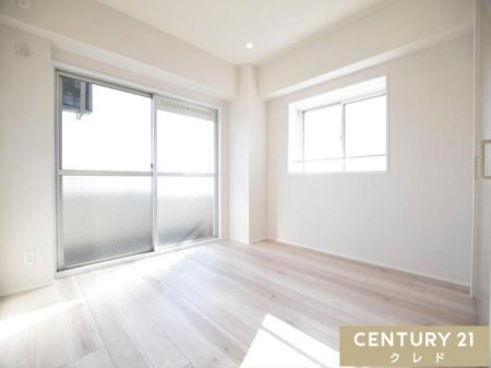 �m�� �y�m��5.8���z
�쓌�o���R�j�[�ɖʂ������邢��ԁB
���������R���������Ղ����A�S�n�悢�����ʂ蔲������K�ȋ�Ԃł��B