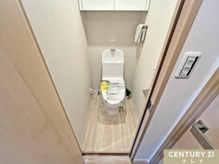 �g�C�� ���K���Ɖq���ʂ����˔������E�H�V�����b�g�@�\�t���g�C���B�ǎ��[������Ă���A�y�[�p�[�ނ⏬�����X�b�L�����[�ł��܂��B