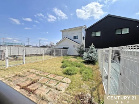 �� ������ŗz�����~�蒍���A�J�������ӂ���p��B�K�[�f�j���O��ƒ�؉����y���񂾂�ƁA�}���V�����ł���Ȃ��玩�R����������v���C�x�[�g��Ԃł��B