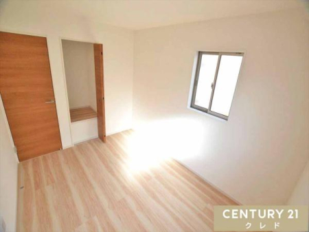 �q������ �y�m��6���z
6���̍L���͂��q�l�̕׋������ɂ��s�b�^���I�׋�����{�I�Ȃǂ̉Ƌ��u���Ă��t���[�X�y�[�X���m�ۂ��邱�Ƃ��ł��܂��B