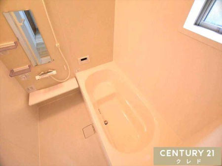 ���� ������肭�낰���؃^�C�v�̐S�n�ǂ��o�X���[���B
�ߐ����ł���x���`�^�C�v�̗����ŁA���q�l�Ƃ̓����┼�g�����y���߂܂��I