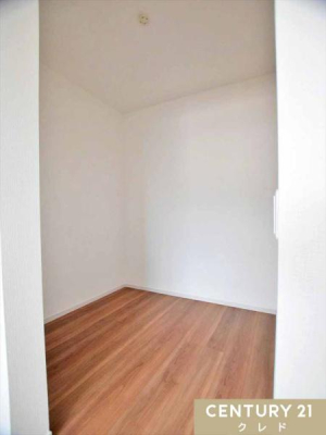 ���[ �y�m��7.5���@WIC�z
�ߗނ��܂Ƃ߂ďW���Ǘ��ł���E�H�[�N�C���N���[�[�b�g�B
�傫�Ȑ����p�i�܂ŃX�b�L�����[�ł��A�Z��Ԃ��L���g�����Ƃ��ł��܂��B