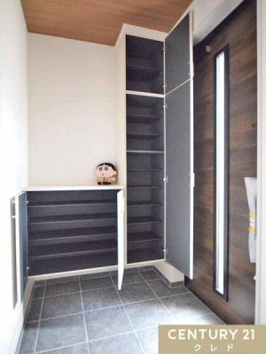 ���� ���ւɂ͓V��܂ō����̂���V���[�Y�{�b�N�X��ݒu�I�L���C�ɕЕt�������ւő�؂�Ƒ��₨�q�l���C�����悭���o�}���ł��܂��ˁB